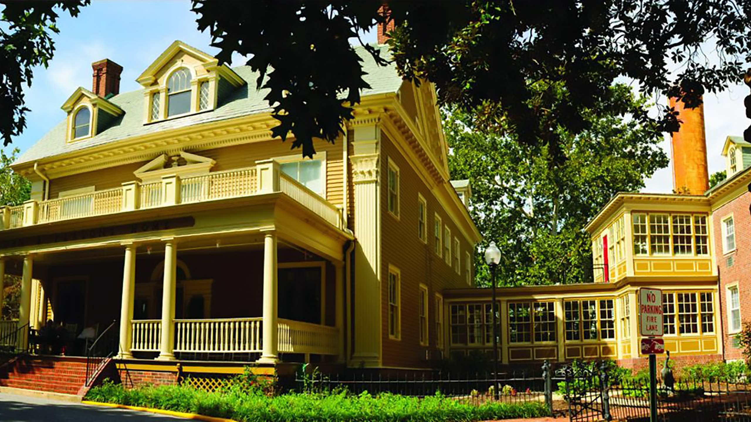 harrisonseniorlivingparsonshome2560x1440 Harrison Senior Living